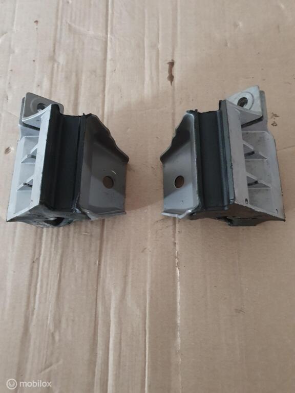 Achterasrubber Porsche 924 / 944 /968, Auto-onderdelen, Ophanging en Onderstel, Gebruikt, Porsche, Ophalen of Verzenden, Porsche