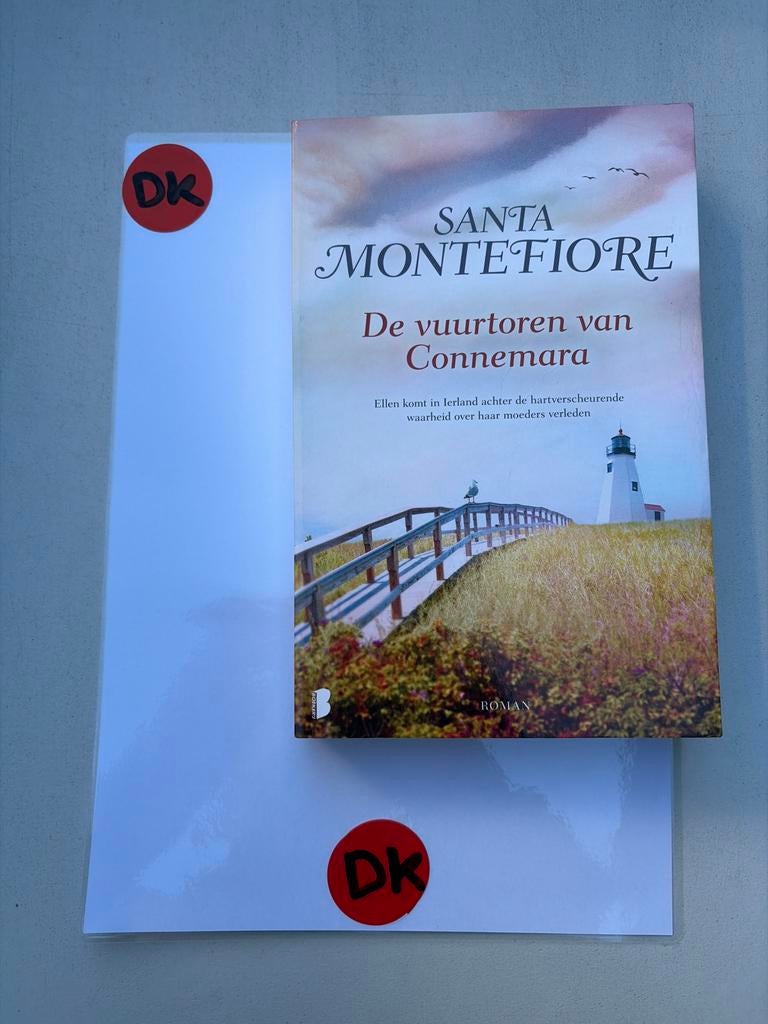 De vuurtoren van Connemara - Santa Montefiore, Boeken, Ophalen of Verzenden, Gelezen, Europa overig