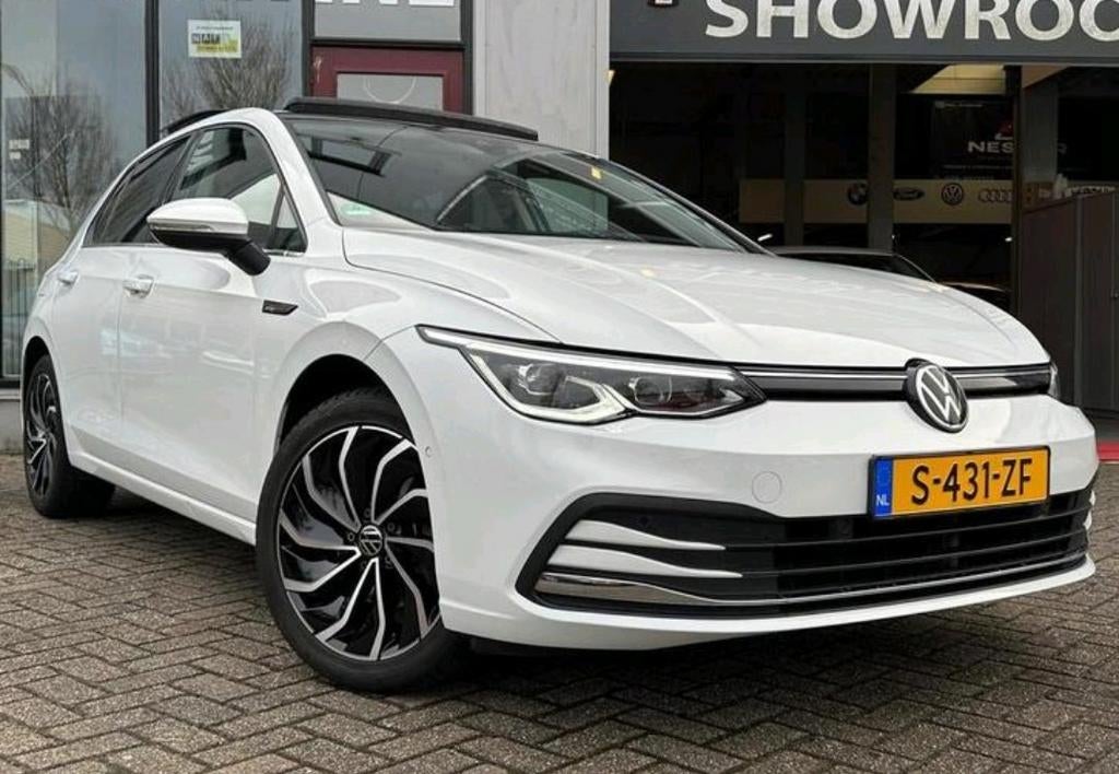 VW Golf 8 1.5 eTsi Style R-Line DSG Pano HUD, Euro 6, 150 pk, Wit, 1500 cc