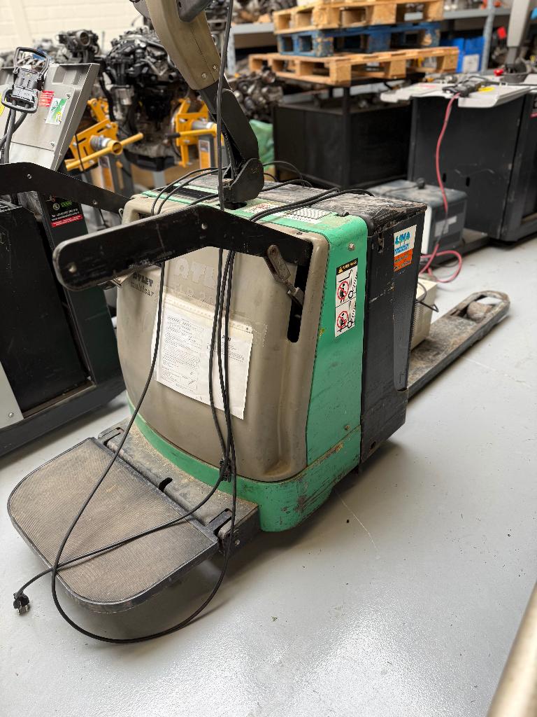 ATLET EPT TLP200 pallet heftruck Accu matig, Ophalen, Gebruikt