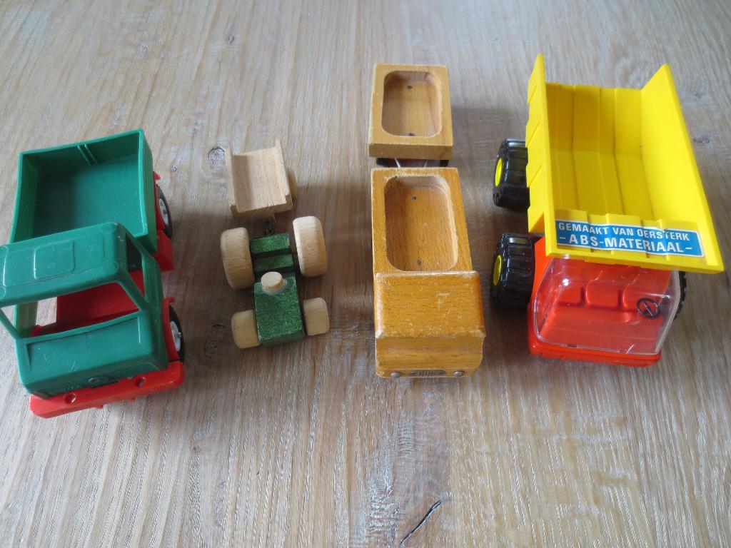 KinderSpeelgoed: Set 2 x kiepauto's - Tractor - Vrachtwagen., Ophalen of Verzenden, Gebruikt, Overige typen