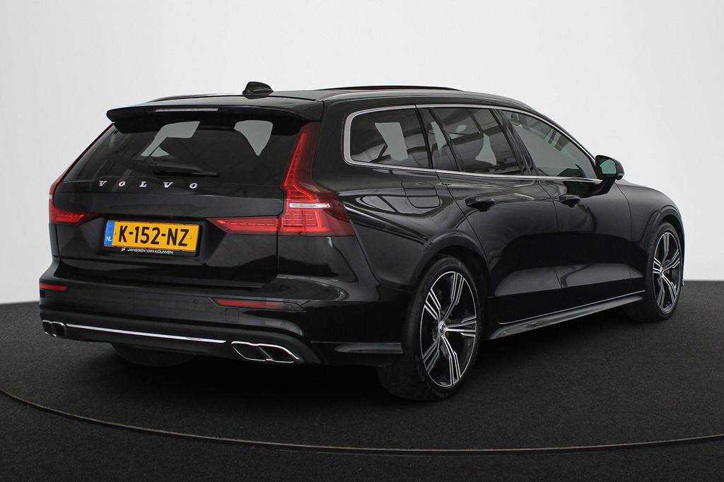 Volvo V60 2.0 T6 Recharge AWD Inscription Panoramadak Leder, Euro 6, 4 cilinders, Hybride Elektrisch/Benzine, 129 €/maand