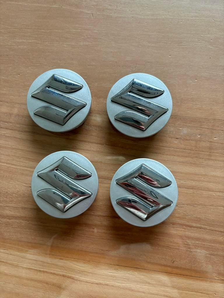 Originele naafdoppen Suzuki, Ophalen of Verzenden, Zo goed als nieuw