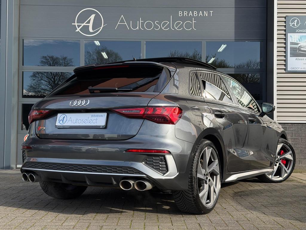 Audi A3 Sportback 2.0 TFSI S3 quattro RS Stoelen Pano B&O, Traction-control, Gebruikt, 4 cilinders, 1984 cc