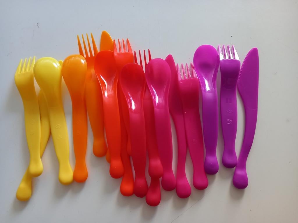 Hema kunststof bestekset voor kinderen - nieuw!, Ophalen of Verzenden, Nieuw, Kunststof, Bestekset