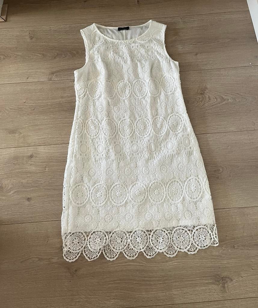 Jurk kant maat 42, Overige kleuren, Maat 42/44 (L), Ophalen of Verzenden, Zo goed als nieuw