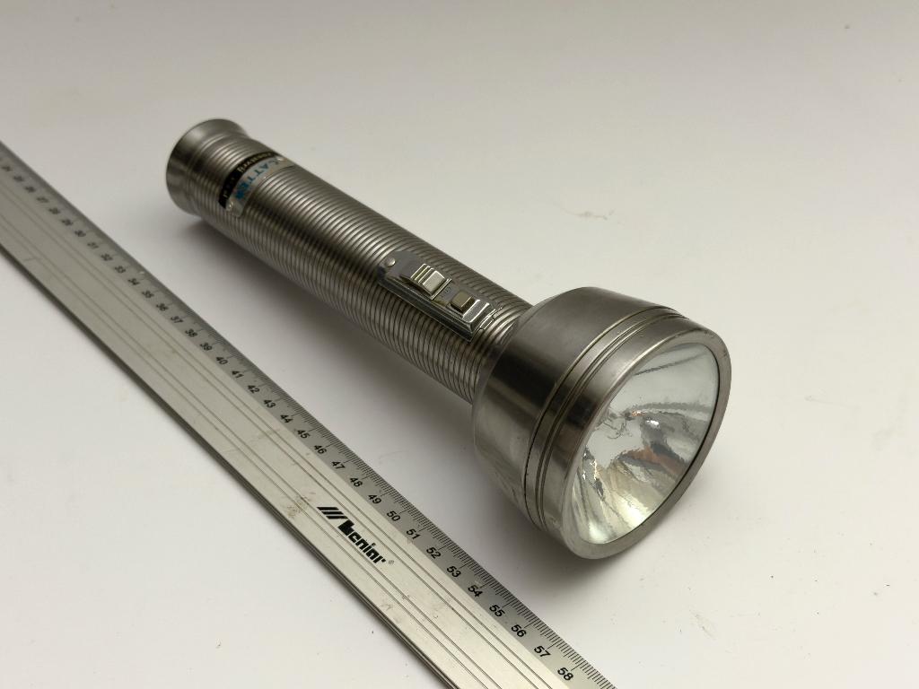 vintage zaklamp, Ophalen of Verzenden, Gebruikt, Batterij