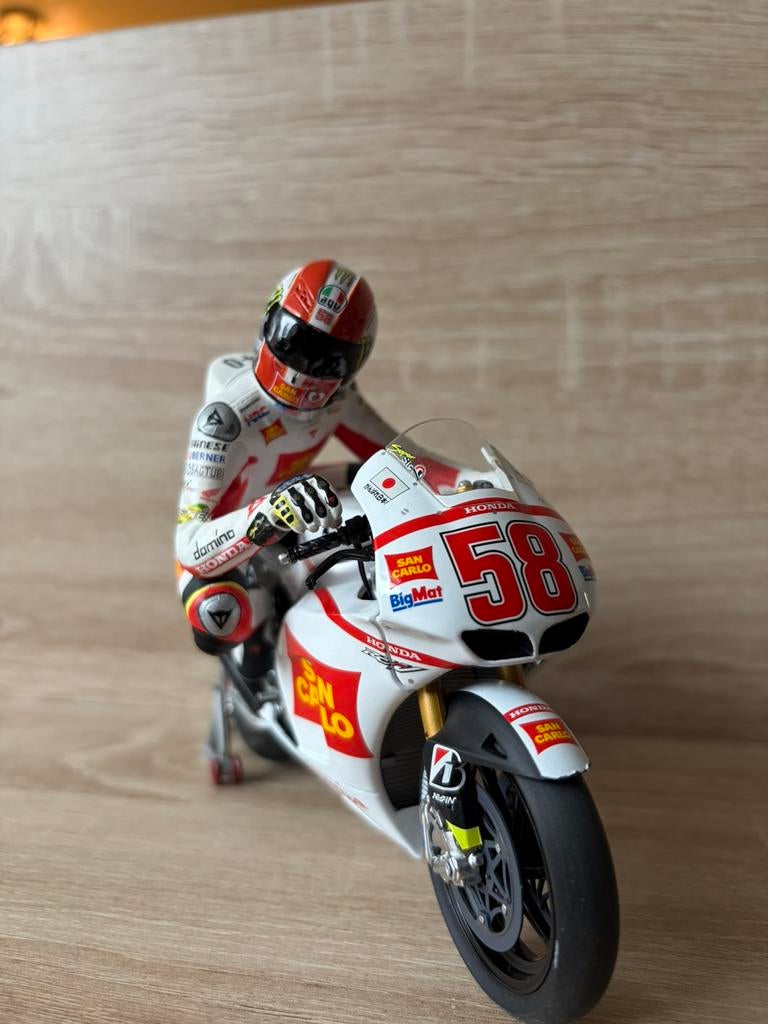 Marco Simoncelli 1:12 minichamps set limited edition., Ophalen of Verzenden, Zo goed als nieuw, Motor