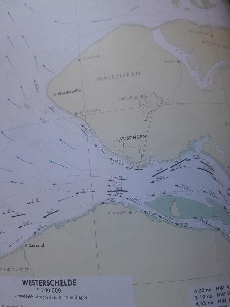 Waterkaart  zeekaart atlas, Watersport en Boten, Verzenden, Zo goed als nieuw, Overige typen