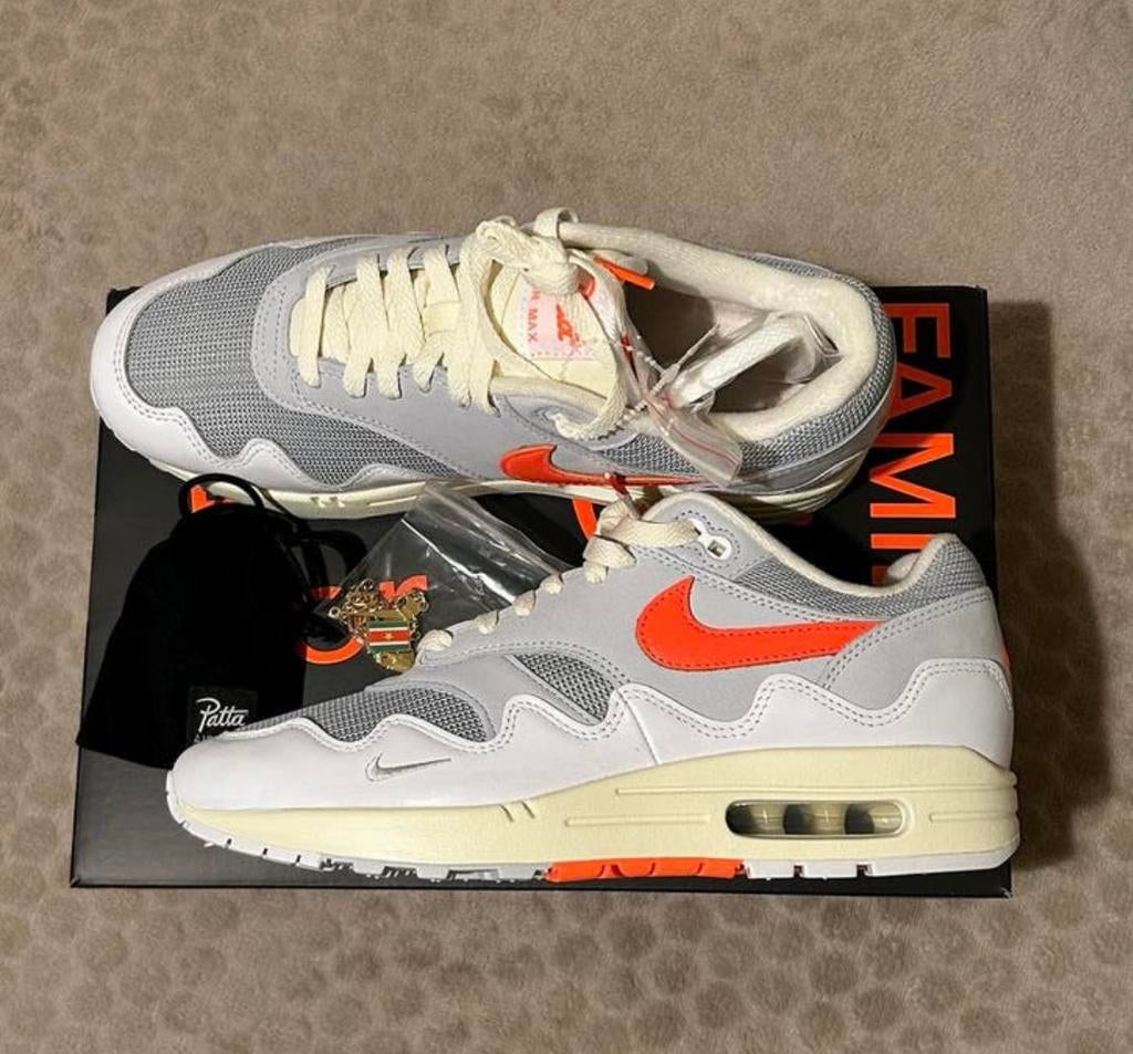 Nike Air Max 1 Patta Wave Hyper Crimson White 46, Wit, Nieuw, Ophalen of Verzenden, Sneakers of Gympen