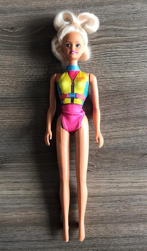 Barbie Pop Sindy Swimming Doll Hasbro 1993, Ophalen of Verzenden, Gebruikt, Fashion Doll