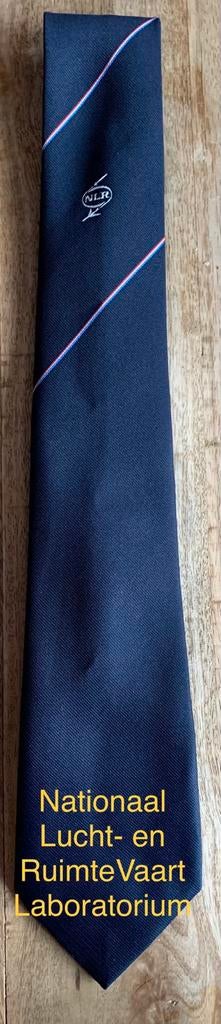 Nationaal Lucht- En Ruimte Laboratorium Stropdas, Verzamelen, Luchtvaart en Vliegtuigspotten, Ophalen of Verzenden