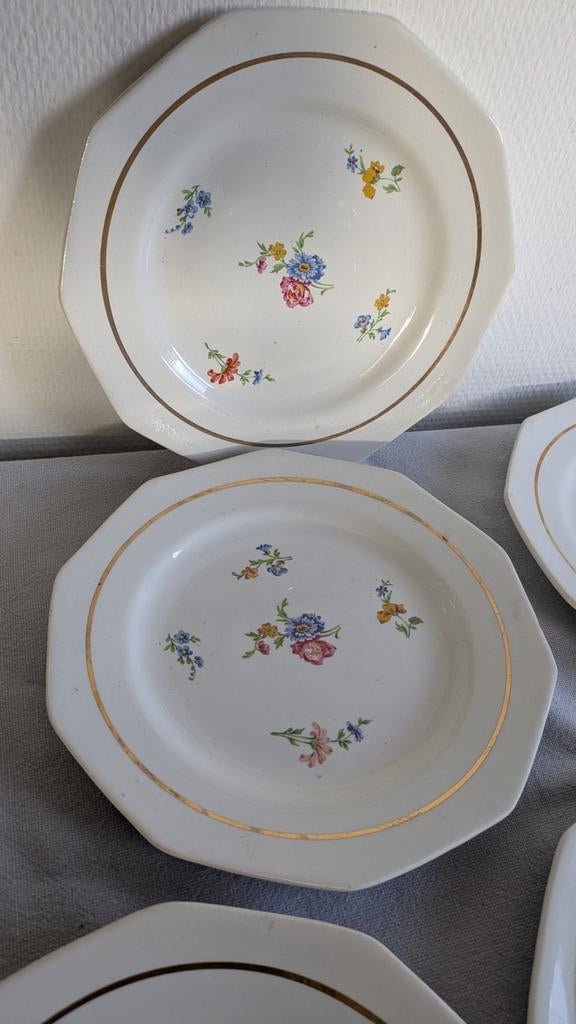 Franse Retro Vintage borden bloemen en goud, Huis en Inrichting, Keuken | Servies, Ophalen of Verzenden, Overige stijlen, Bord(en)
