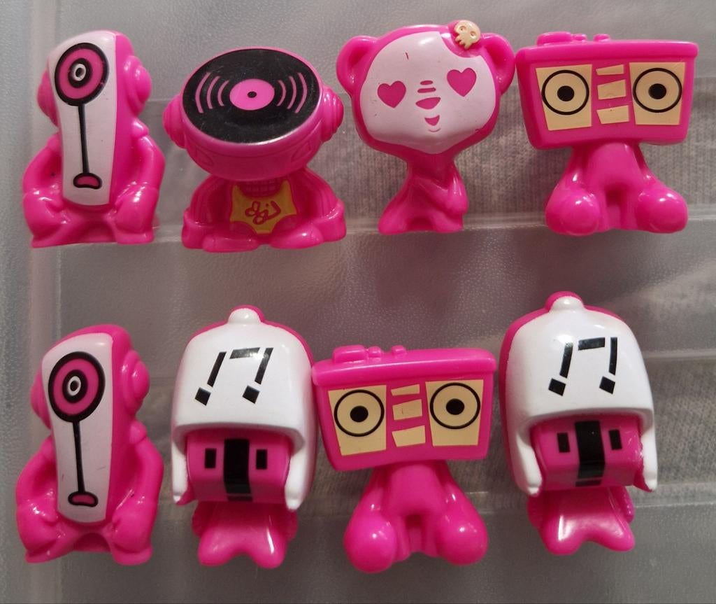 Gogo's Crazy Bones figuurtjes. Op kleur gesorteerd., Verzamelen, Supermarktacties, Albert Heijn, Ophalen of Verzenden