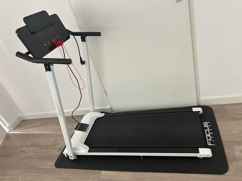 Luxari Loopband - Compact, Inklapbaar & Multifunctioneel, Sport en Fitness, Fitnessmaterialen, Ophalen, Zo goed als nieuw