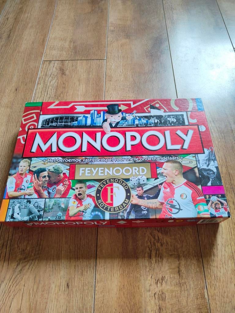 Monopoly Feyenoord, Hobby en Vrije tijd, Gezelschapsspellen | Bordspellen, Ophalen of Verzenden, Zo goed als nieuw