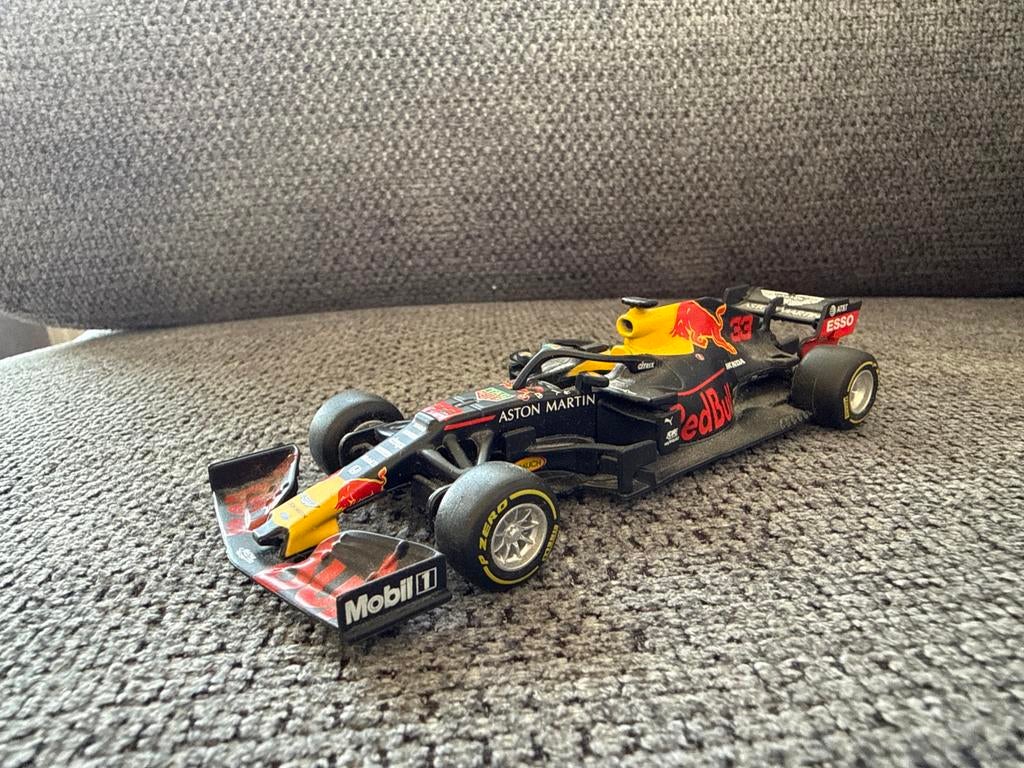 Aston Martin Red Bull Racing F1 modelauto Max Verstappen, Ophalen of Verzenden, Gebruikt, Auto, Overige merken