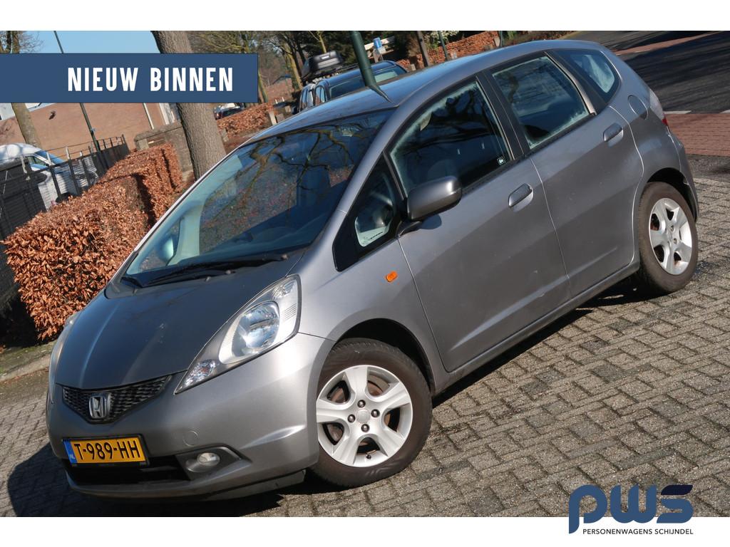 Honda Jazz 1.2 Airco / 5drs / apk 7-2026 (bj 2010), Auto's, Voorwielaandrijving, Euro 5, Zwart, 4 cilinders