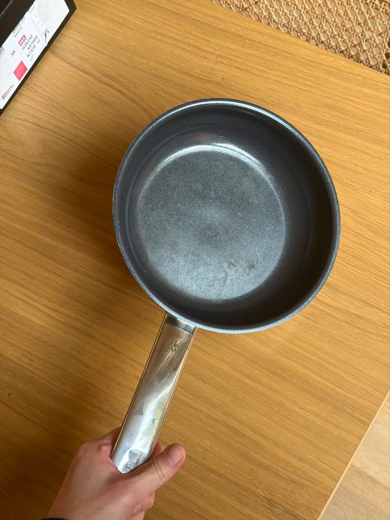 Wmf pan 20cm, Huis en Inrichting, Keuken | Potten en Pannen, Gebruikt, Inductieplaat, Ophalen of Verzenden, Rvs