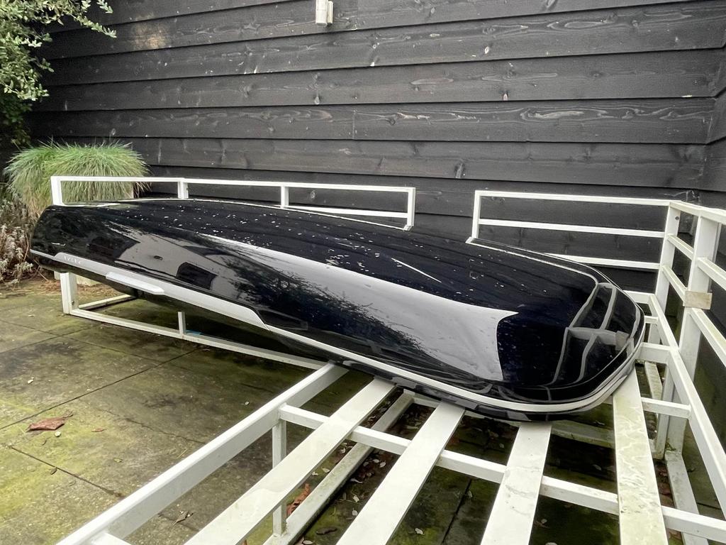 Volvo Travel Premier 430 glossy black dakkoffer, Ophalen, Zo goed als nieuw