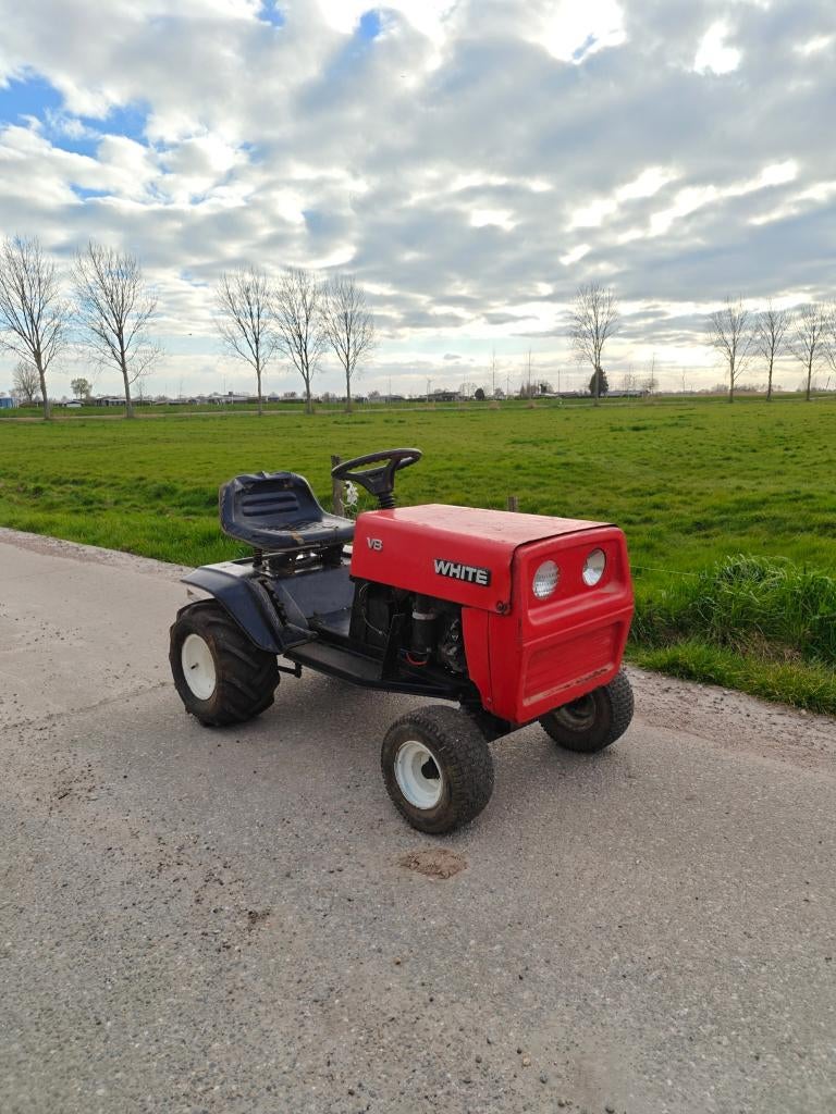 White zitmaaier - 12,5 PK Kohler, Tuin en Terras, Zitmaaiers, Ophalen, Gebruikt, MTD, Versnellingen