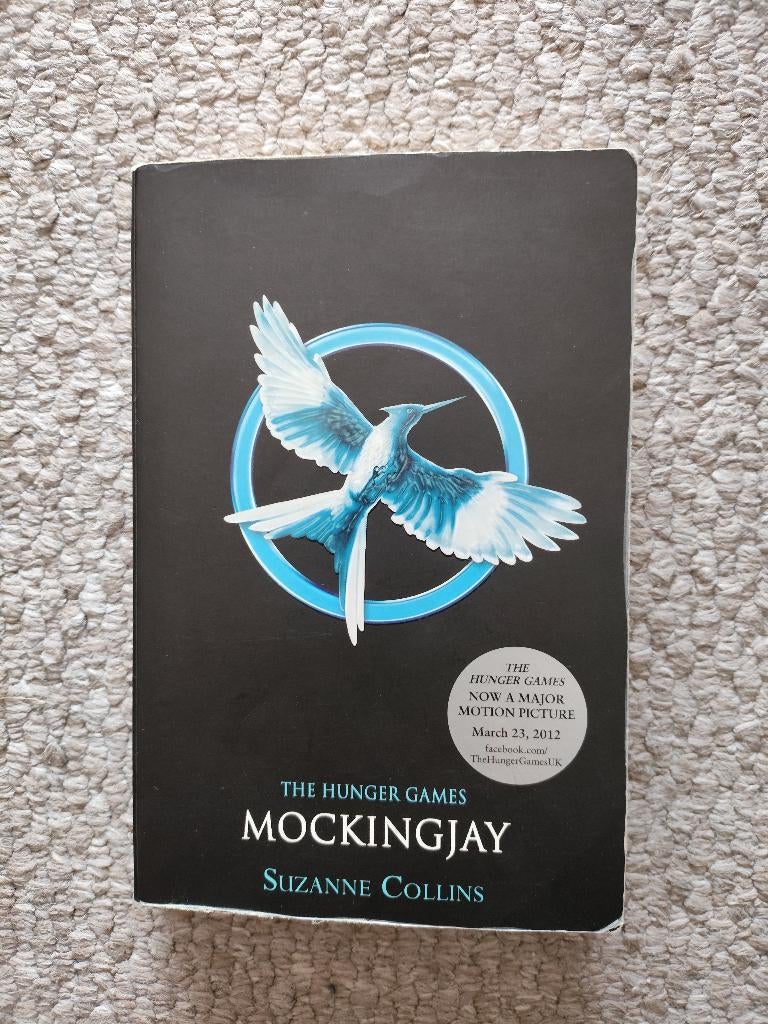The Hunger Games Mockingjay Suzanne Collins in nette staat, Boeken, Ophalen of Verzenden, Zo goed als nieuw, Suzanne Collins