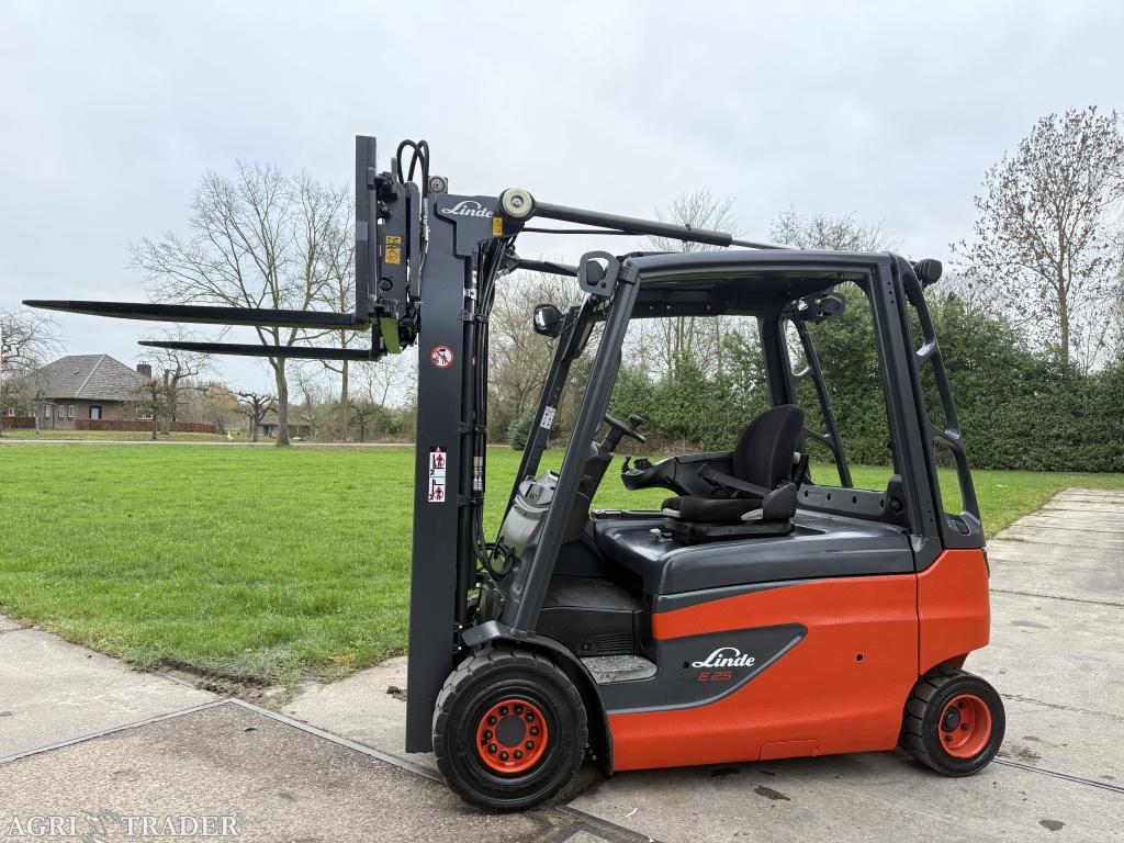Linde E25 heftruck triplo freelift Sideshift vorkversteller, Info@vanbeurdenheftrucks.nl, Linde, Heftruck, Ophalen of Verzenden