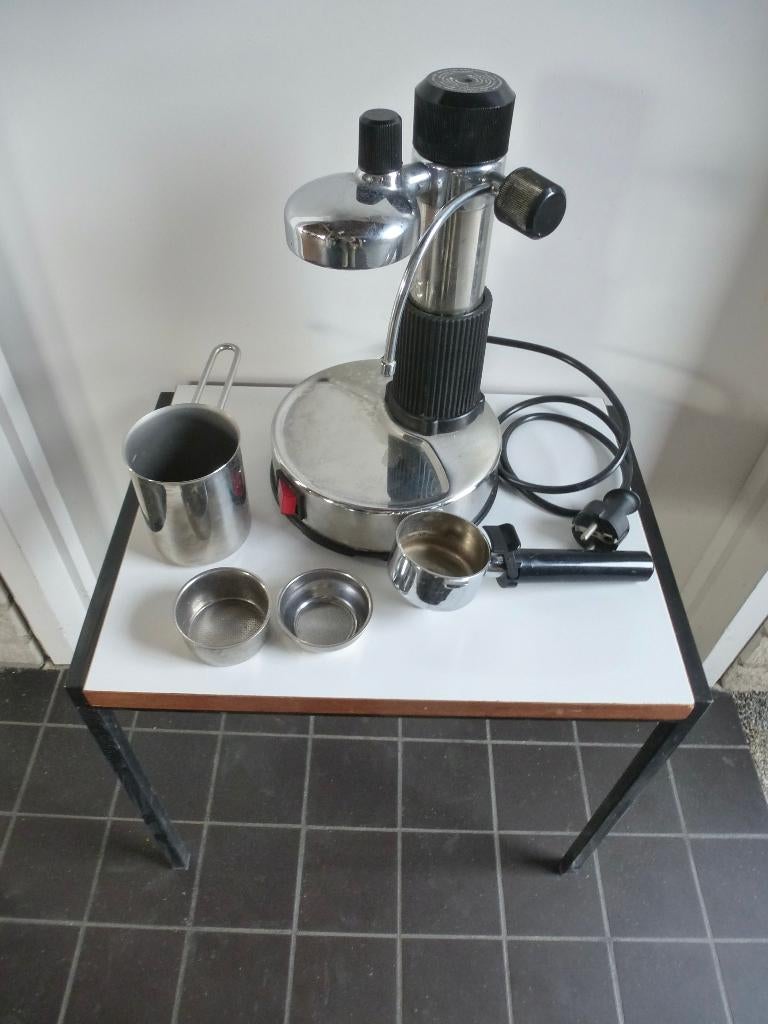 La Messoni Espresso Machine "NAPOLI", Espresso apparaat, Gemalen koffie, Ophalen of Verzenden, Zo goed als nieuw