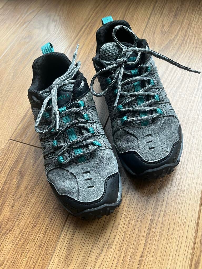 Merrell wandelschoenen maat 36, Ophalen, Zo goed als nieuw, Schoenen