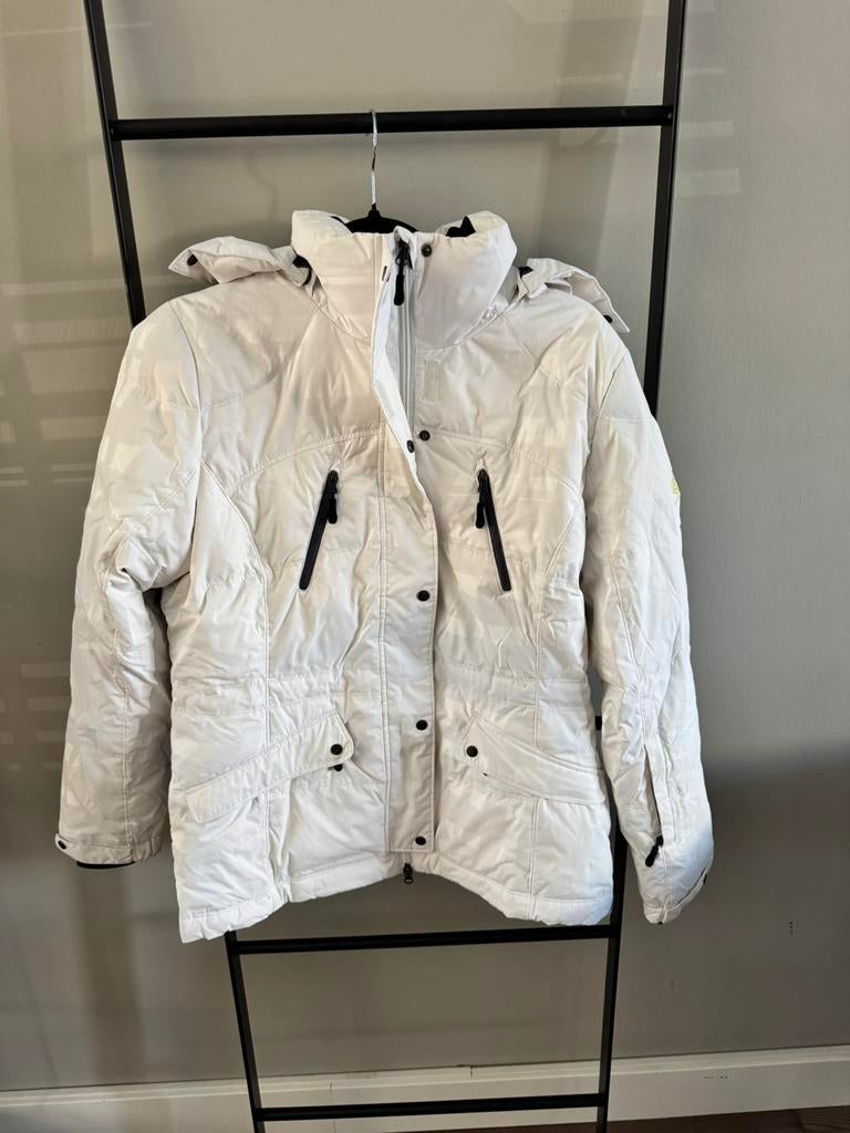 Zga nieuw witte Ski Jas Esprit mt L, Ophalen of Verzenden, Zo goed als nieuw, Maat 42/44 (L), Jack