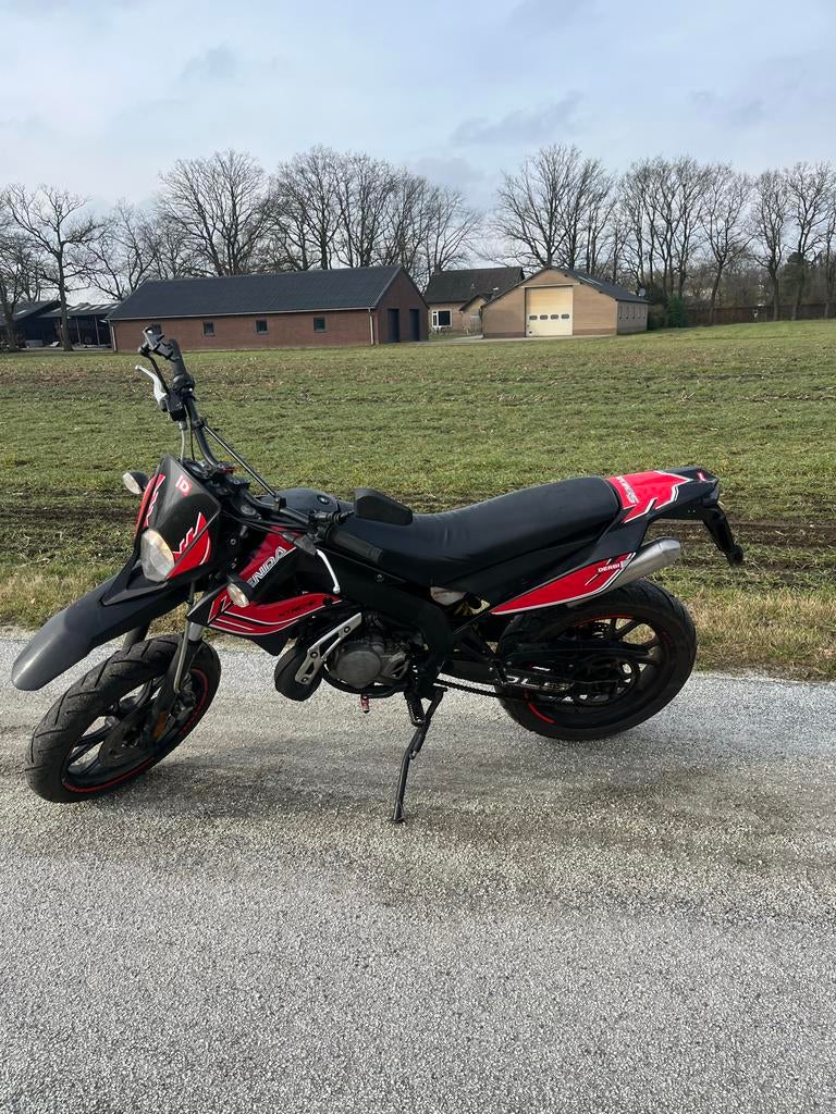 Derbi senda 50cc 2011, Fietsen en Brommers, Brommers | Derbi, Ophalen, Gebruikt, Maximaal 45 km/u