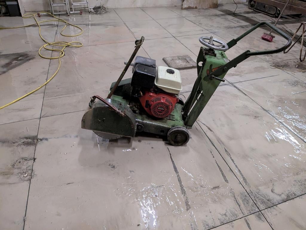 Vloerzaag/ betonzaag/asfaltzaag, Ophalen, Gebruikt