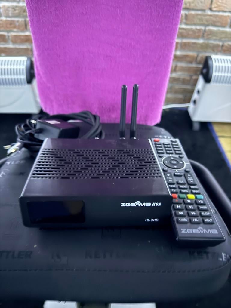 Zgemma H9s 4K UHD satellietontvanger, Ophalen of Verzenden, Gebruikt, Decoder