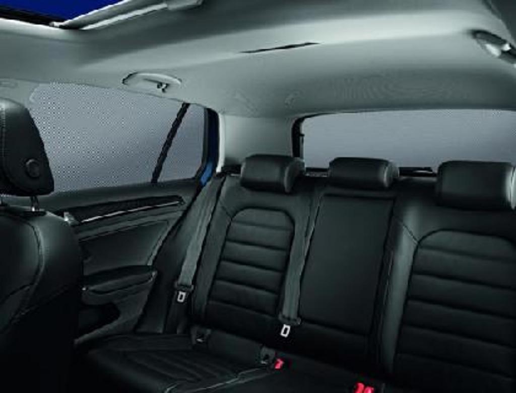 Originele Volkswagen zonwering voor 4/5 deurs Golf VII, Ophalen of Verzenden, Gebruikt, Volkswagen