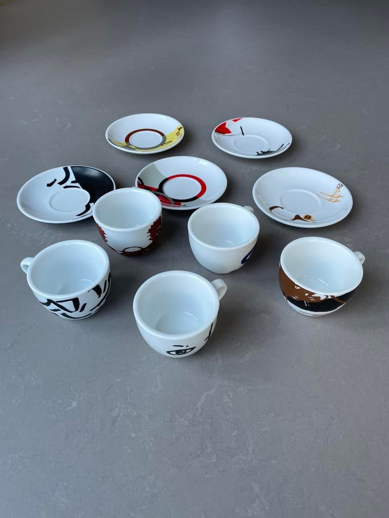 Set kopjes en schotels - 5 stuks, Antiek en Kunst, Antiek | Servies compleet, Ophalen