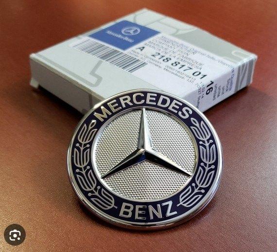 MB SLK R172 genuine oem emblem, Auto-onderdelen, Gebruikt, Voor, Mercedes-Benz, Ophalen of Verzenden