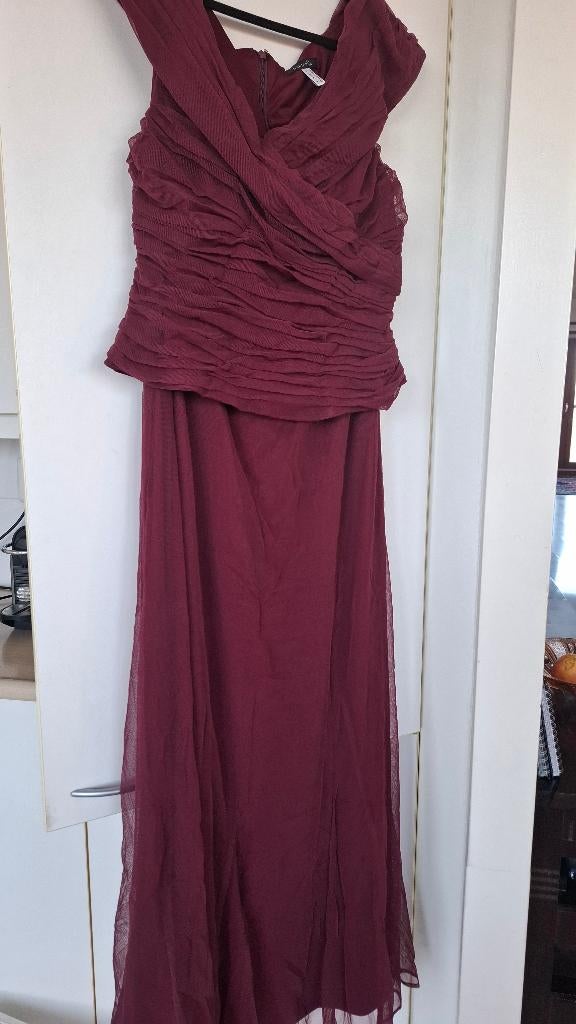 Lange boredauxrode avondjurk, Kleding | Dames, Jurken, Maat 42/44 (L), Mariposa, Ophalen of Verzenden, Gedragen