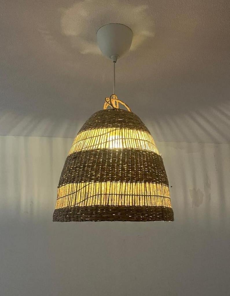 Mooie Ikea hanglamp 'Torared' met natuurlijke uitstraling, Overige materialen, Natuurlijk, Ophalen of Verzenden, Zo goed als nieuw