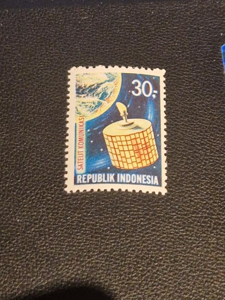 Indonesië kleurvariëteit postfris nr 662A nog 1, Ophalen of Verzenden, Postfris, Zuidoost-Azië