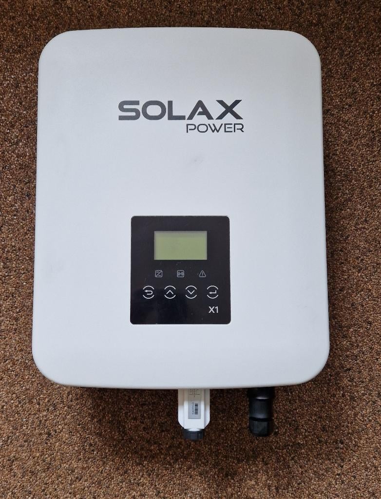 Omvormer Solax X1-4.2-T-D, Doe-het-zelf en Verbouw, Ophalen, Gebruikt