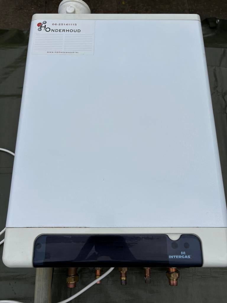 CV-ketel Intergas Kombi Kompakt HRE 24/18 uit 2012, Ophalen, 30 tot 80 cm, Gebruikt, Hoog rendement (Hr)