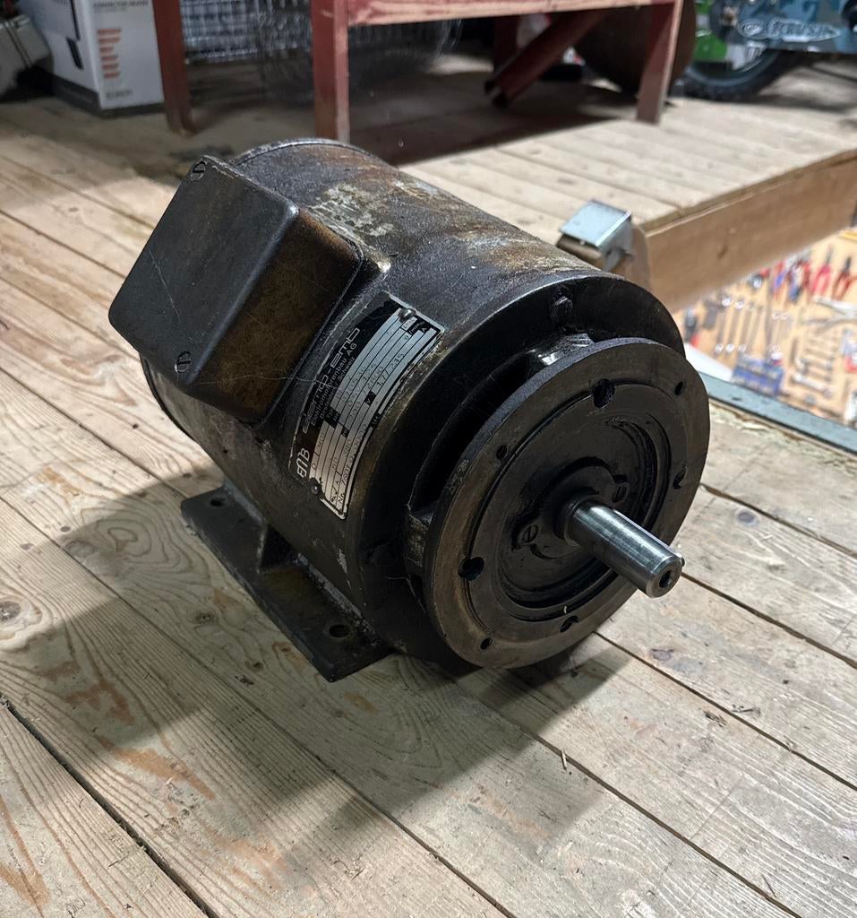 Schaublin draaibank motor, Ophalen, Gebruikt, Elektromotor, 1800 rpm of meer
