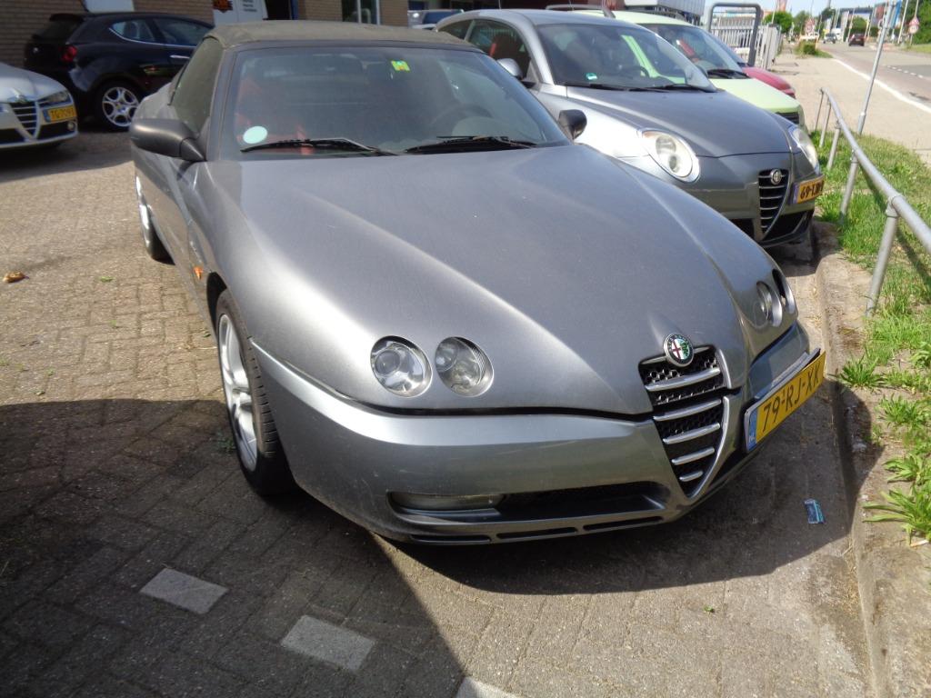 Onderdelen Alfa Spider 2.0 JTS  916 nieuwe type neus, Ophalen, Gebruikt, Alfa Romeo