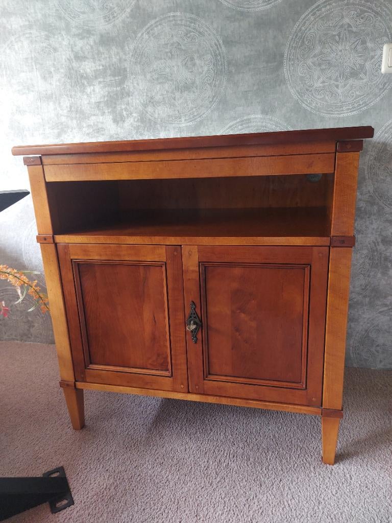 Massief kersenhouten TV-meubel van het merk GRANGE, Ophalen, Strak klassiek, 50 tot 100 cm, Zo goed als nieuw