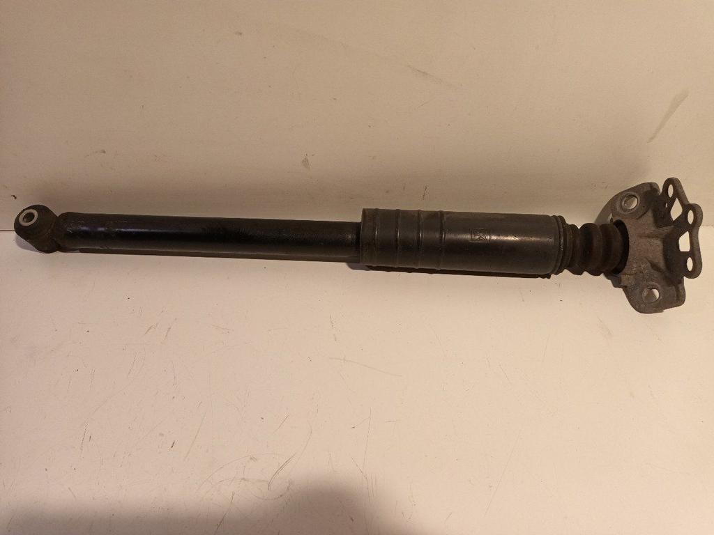 Schokbreker rechts achter Fiat Punto, Auto-onderdelen, Onderdelen@venauto.nl, Van der Ven Autorecycling B.V., Gebruikt, Ettenseweg 76, 4706 PB Roosendaal, The Netherlands