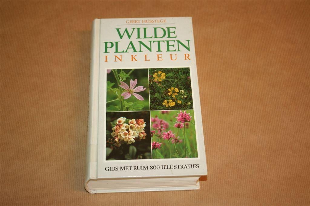Wilde planten in kleur - Gids met ruim 800 illustraties, Ophalen of Verzenden, Gelezen, Bloemen, Planten en Bomen