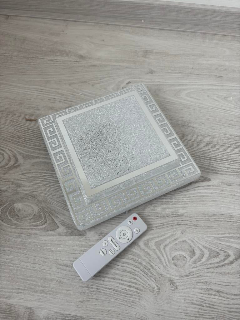 Vierkant plafondlamp versace model nieuw 3 kleur dimbaar, Ophalen of Verzenden, Nieuw, Overige materialen, Eric kuster