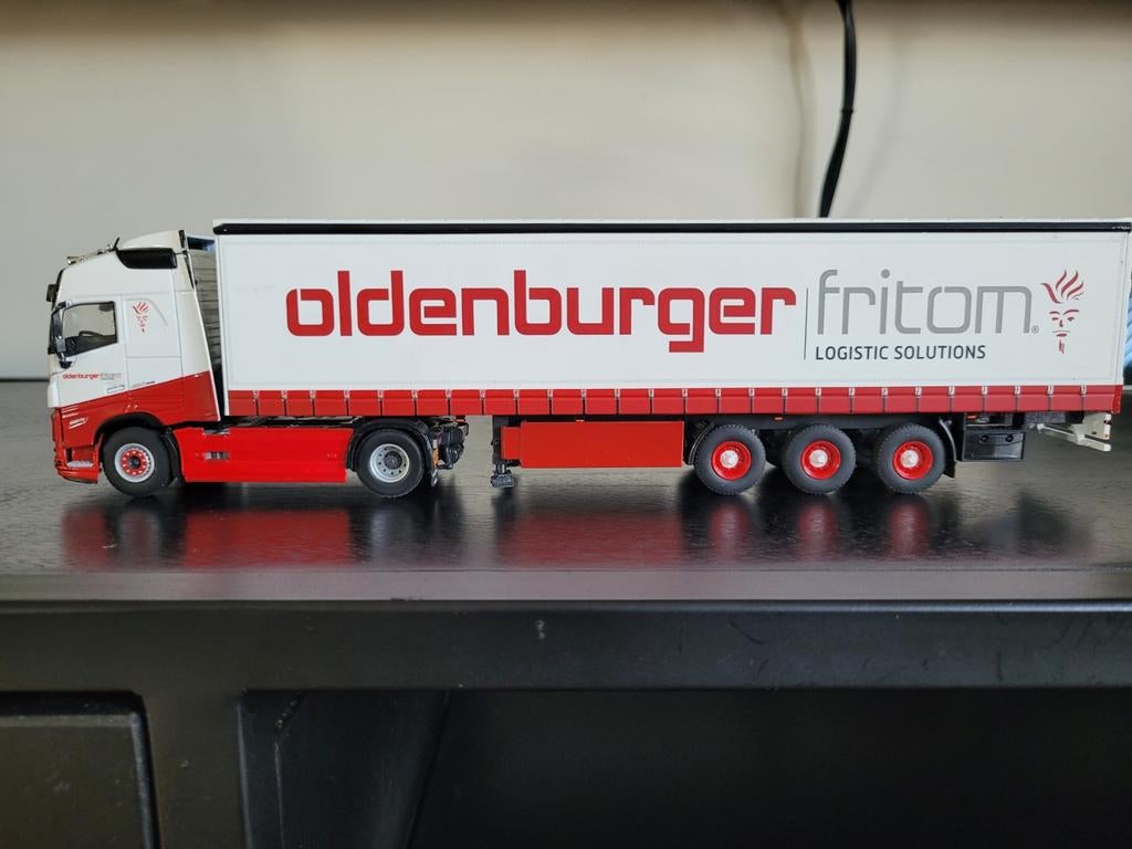 Wsi Volvo FH5 Oldenburger Fritom, Ophalen of Verzenden, Zo goed als nieuw, Bus of Vrachtwagen, Wsi