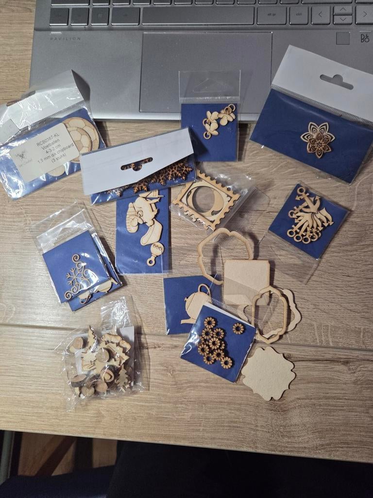 chipboards embelishments, Ophalen of Verzenden, Nieuw, Versiering of Embellishment