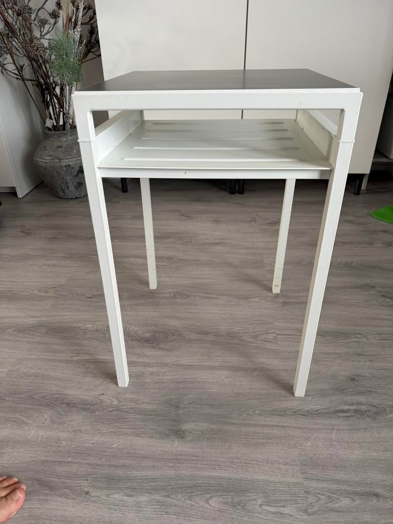 Nachtkastje ikea, Ophalen, 50 tot 100 cm, Rond, Zo goed als nieuw